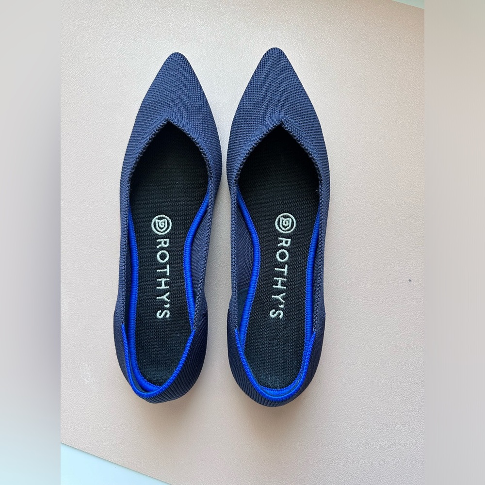 Rothy’s points navy blue 7